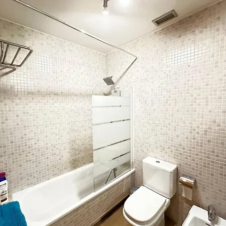 Nuevo Aribau Bed & Breakfast