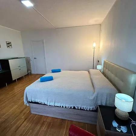 Nuevo Aribau Bed & Breakfast Barcelona